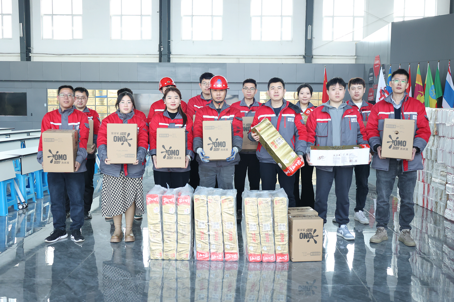 愛(ài)在三月天，暖心送福利｜智邁德發(fā)放“三八節(jié)”福利