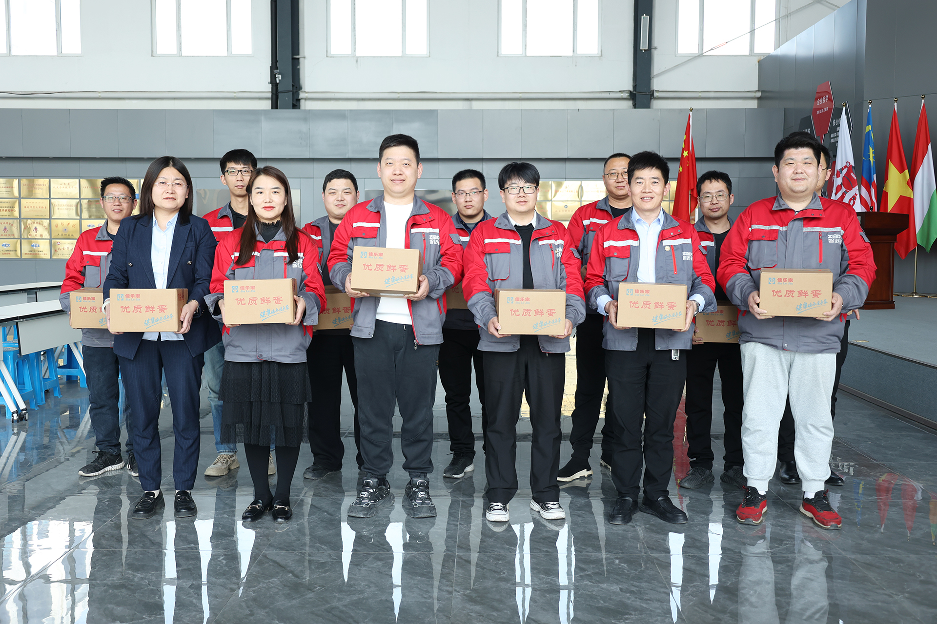 情暖清明，智邁德發放暖心福利