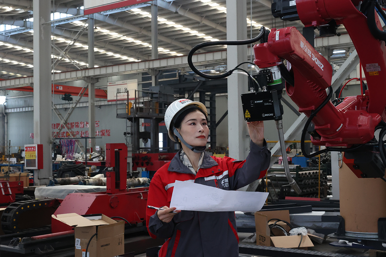 智邁德楊椿榮獲“2025年度建筑鋼結構行業巾幗模范”榮譽稱號